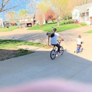 Meet your Posher, Aaron